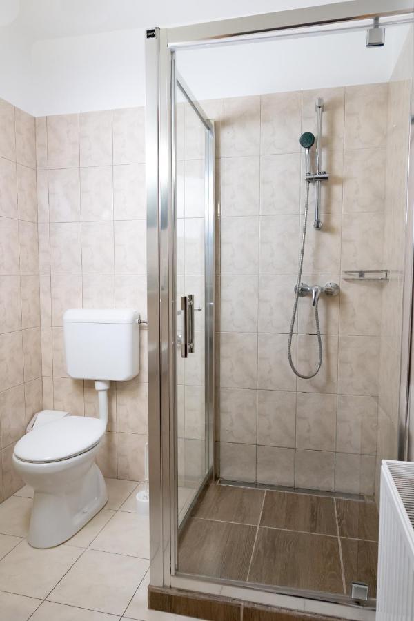 Liszt Apartman Peçuy Dış mekan fotoğraf